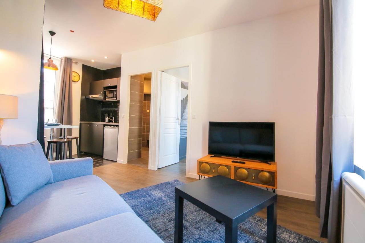 Apartment Le Bois, T2 Hypercentre Chic Et Cosy, Wifi Par Sovalfi *